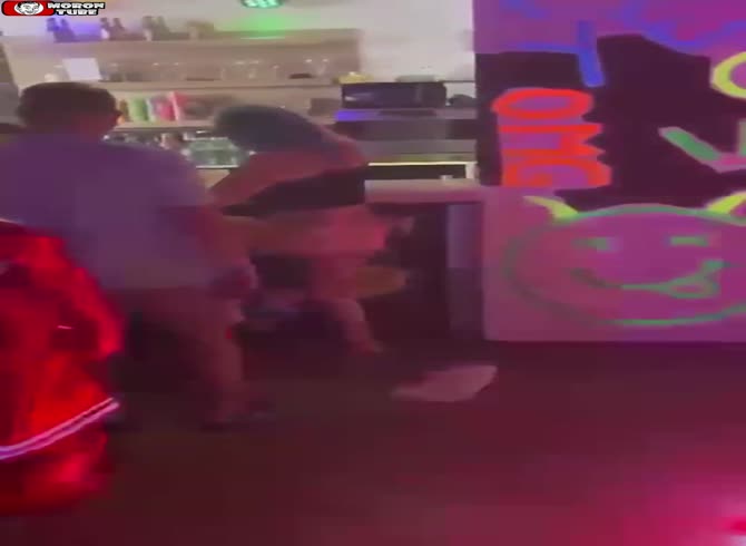 Video :Are you familiar with the pussy shot NSFW